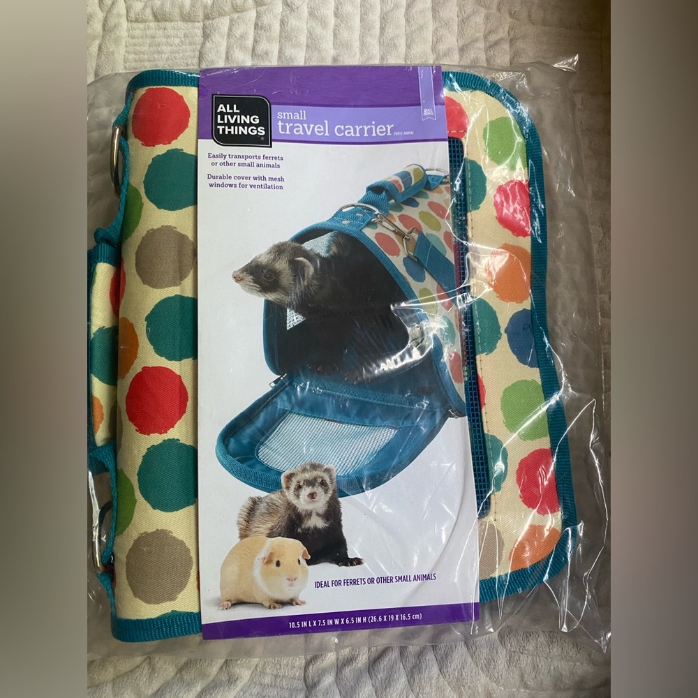 Small animal Travel Carrier - Multicolor